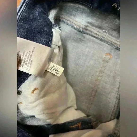 American Eagle Next Level Stretch Curvy Hi-Rise Shortie Size 2 - Picture 6 of 9